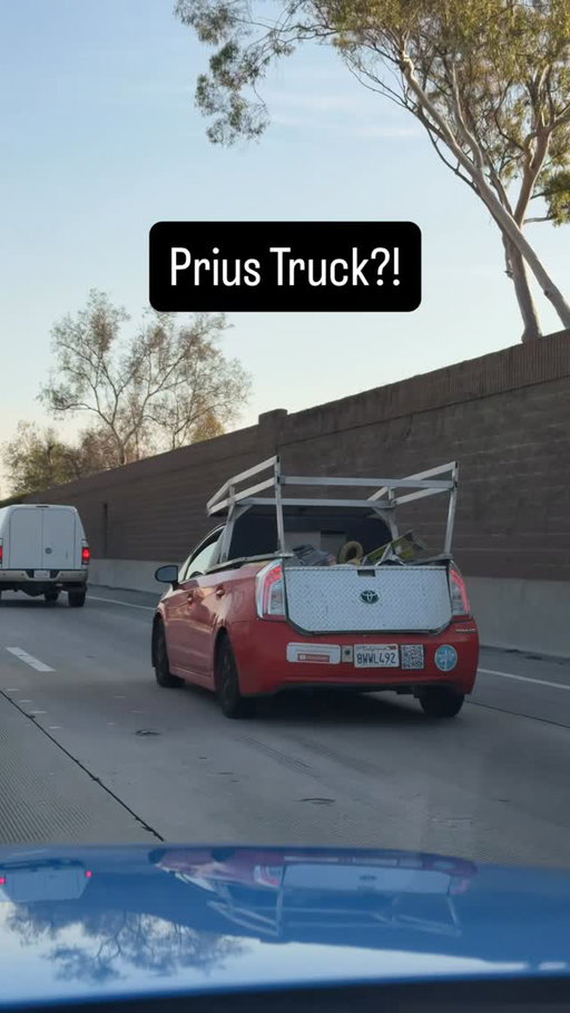 Ain’t no way 😂 #prius #cars #auto