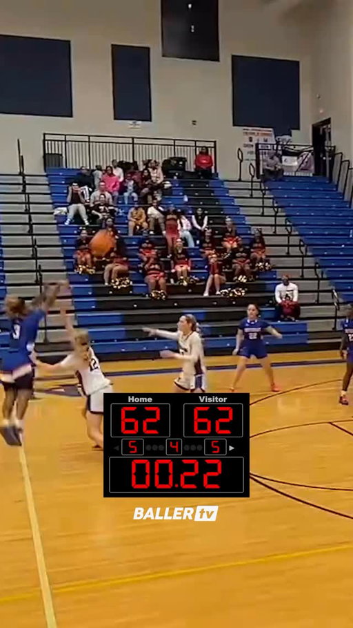 Shaniya Paylor beats the buzzer at the very last second to help Southeast Alamance take down North Lincoln 65-62 😳 @shaniya_paylor @phenom_hoops