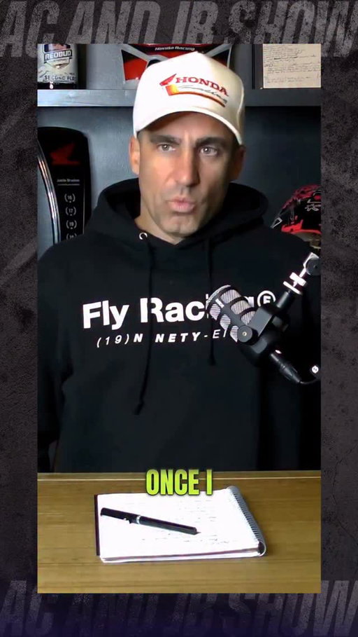 With offseason races becoming more popular we’ve also seen the incentive to race them grow with the riders pay increasing from years past 😳 This weeks show is now LIVE and you can find it at the link in our bio 🎙️ As always thank YOU guys for tuning in!