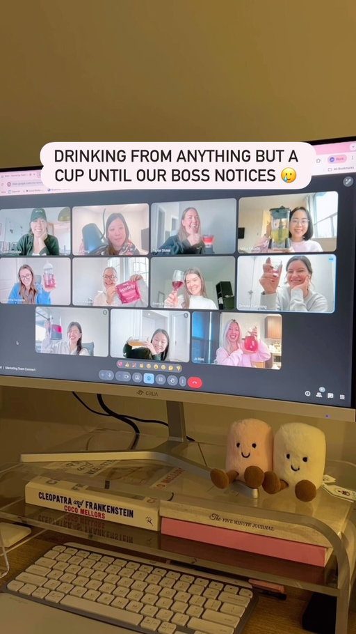 Just your average team meeting... working hard, hydrating harder 😌🥤🍓🌺

#officehumor #officepranks #officememes #teammeeting #teamfun #workcall #wfhlife #remoteworklife