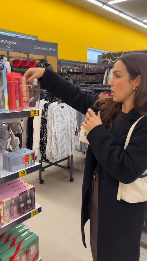 Haul de mes trouvailles beauté & mode ultra abordables chez @tigregeantmagasin pour les fêtes ! 😀 Si vous manquez d’idées cadeaux, vous n’en manquerez plus après cette vidéo…! 😉 visitez tigregeant.com ou passez en magasin ! 

#pub #GiantTigerFinds #GiantTiger #TigreGéant
