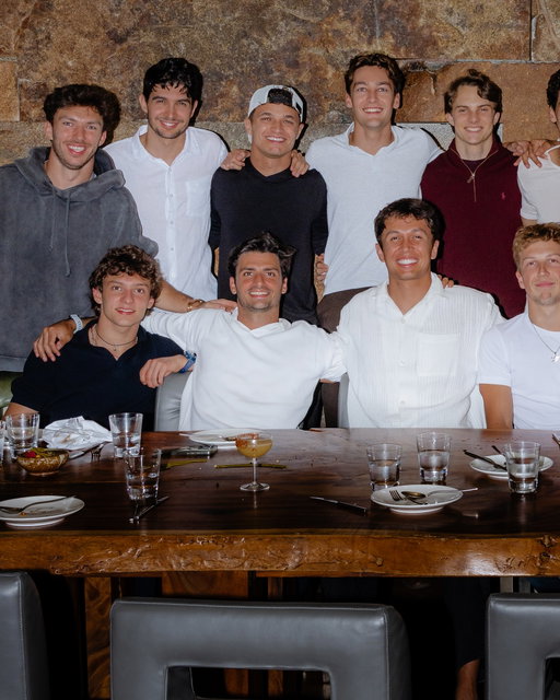Traditions ❤️ The 2025 end of season drivers’ dinner is here! 

#F1 #AbuDhabiGP