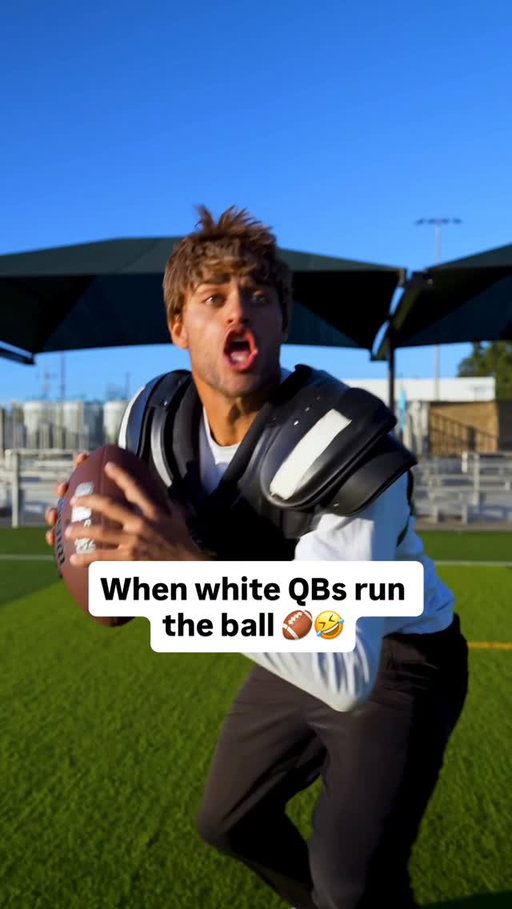 Jaxson Dart got cracked…
-
-
-
-
#nfl #americanfootball #nflfootball #nygiants