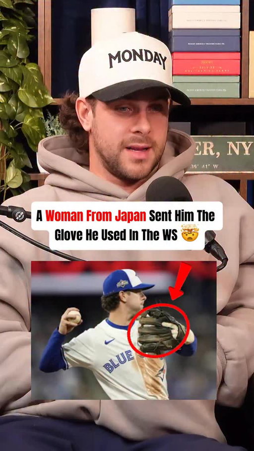 All the way from Japan to the World Series! 😱 #mlb #bluejays