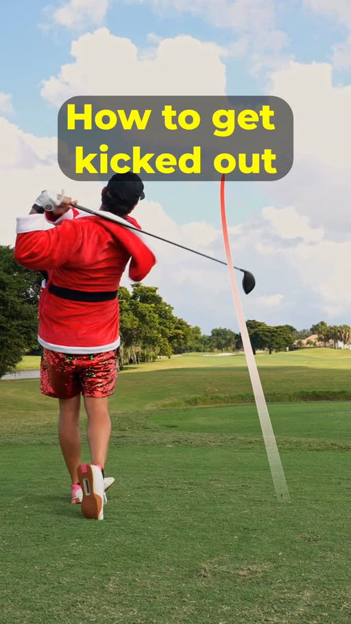 What’s the fastest way to get kicked off a golf course? Wear cargo shorts. Life is too short to wear long shorts, that’s why @chubbies -Claus goes around making sure everyone looks fresh on the golf course. Sky’s out, Thighs out 👊🏻 #golf #golftips #golfing #birdogey