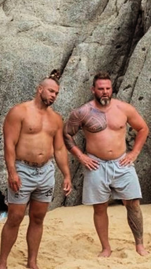 110lbs and a year later….. big difference. When you have a friend that pushes you, you do bigger things. We both lost over  50lbs this year.