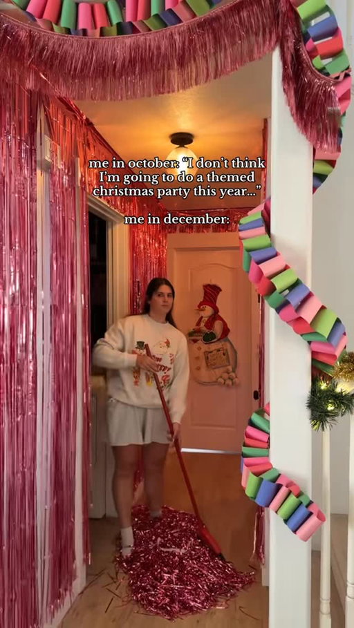 i’m so glad you all are loving the party content it makes me so happy!! 🎀 #kitschychristmas #christmasparty #DIY #crafty