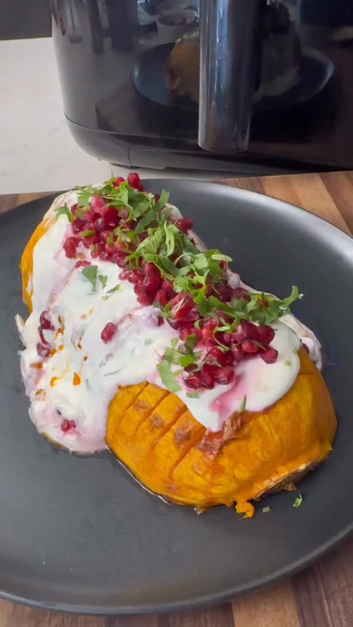Don’t be a Turkey this Christmas, make veggies Christmas worthy with a @sunbeam_anz SteamFry Air Fryer.

This recipe is super easy to cook as the SteamFry steams and roasts, I’m never boiling veggies again.

 #Sunbeam  #sunbeamsteamfry  #georgegeorgievski