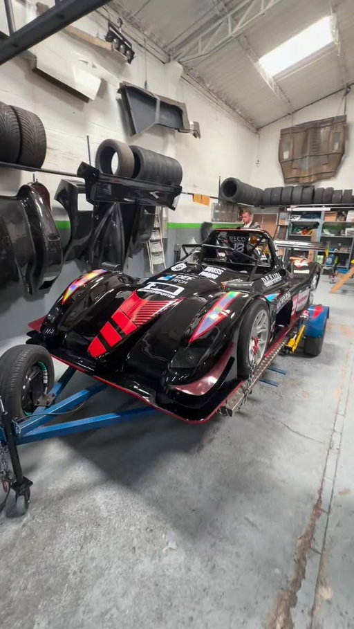 Este es nuestro aparato para las 6H de Bogotá 
#enduranceracing #radicalsr3 #españolesporelmundo #racingdriver