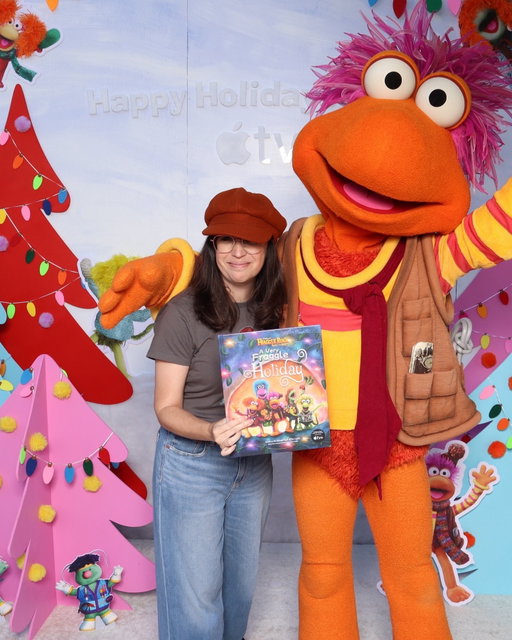 Ahhh! A brand new Fraggle Rock special is here! 🥰👏🏻

As a Fraggle enthusiast, this last week has been very special. It all started last Friday when I got to visit @johnnytartags at a special book signing for the new “A Very Fraggle Holiday” book at @bneventsgrove. Hadn’t seen him since our visit to the creature shop last year and it was wonderful to see him again.

Then popped over to the Apple Store where Gobo Fraggle was doing a meet and greet as part of the promotion for the brand new Fraggle Rock special that dropped TODAY on @appletv!

The special is called, The First Snow of Fraggle Rock, and has new songs and even a new Gorg! 😱

Pardon me while I go dance my cares away. 💃🏻🎶

#fragglerock