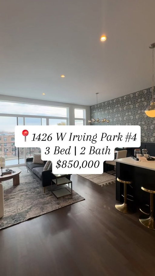 The hardest part about working in real estate is walking into a home and just wanting to buy it for yourself🤣 Not only is everything here brand new but the private roof deck with a skyline view really puts it over the top!

Listed by @lothamer_co @Compass

#ChicagoRealEstate #ChicagoRealtor #HighCeilings #DreamSpace #CityLiving #ForSaleChicago #RealtorLife #LiveChicago #ChiTownHomes
