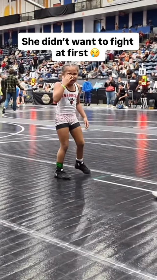 Nalah challenged for 2nd place and this was a tough one for her! 
-
-
-
-
#mma #fatherdaughter #ufc #wrestling #jiujitsu