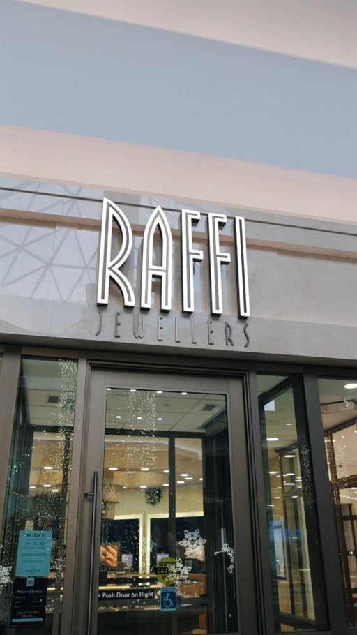Experience holiday shopping at its finest at Raffi Jewellers in Conestoga Mall. Explore distinguished pieces for everyone on your list.

#RaffiJewellers #Waterloo #ConestogaMall #FineJewellery #LuxuryTimeieces #HolidaySeason #LuxuryGifting #HolidayGiftGuide