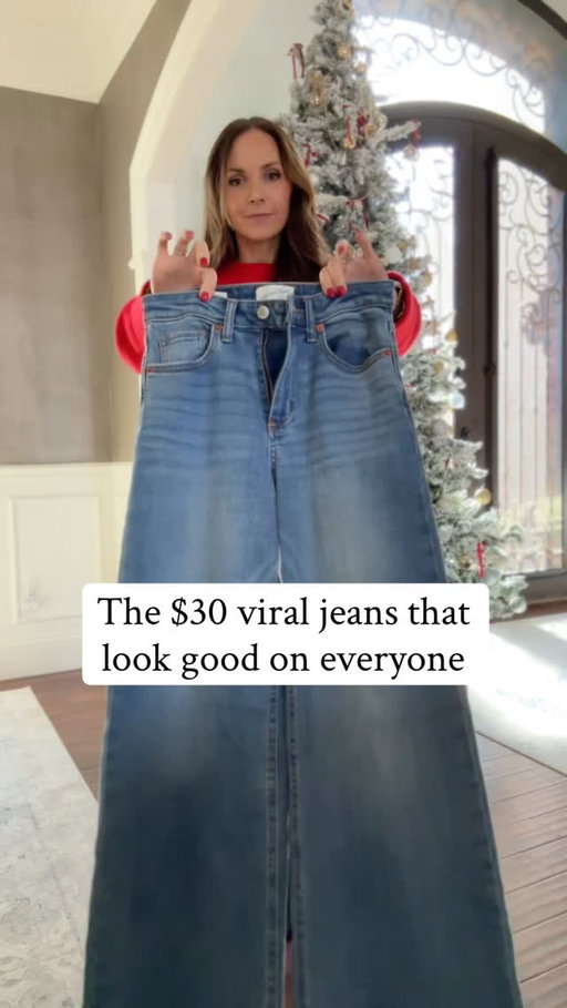 Comment LINK below and I’ll send you a DM with the links to this pair of jeans, my outfit, and a picture of Kristy wearing them!

You must be following me on Instagram to receive links correctly. Or you can shop them on my @shop.ltk profile - the link is in my bio, and I’m “Merricksart” over there too.
