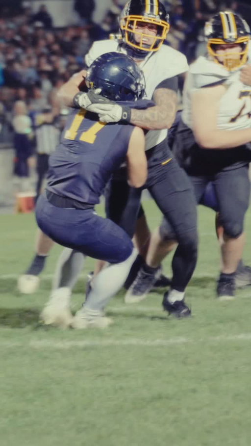 Shut it down! 😮‍💨 @real.deal10 
@venturacougarfootball 
#ventura #aghs #aghseagles #venturafootball