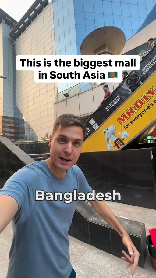 Visiting the largest mall in South Asia 🇧🇩

📍Jamuna Future Park, Dhaka, Bangladesh

#bangladesh #dhaka #solotravel #shopping