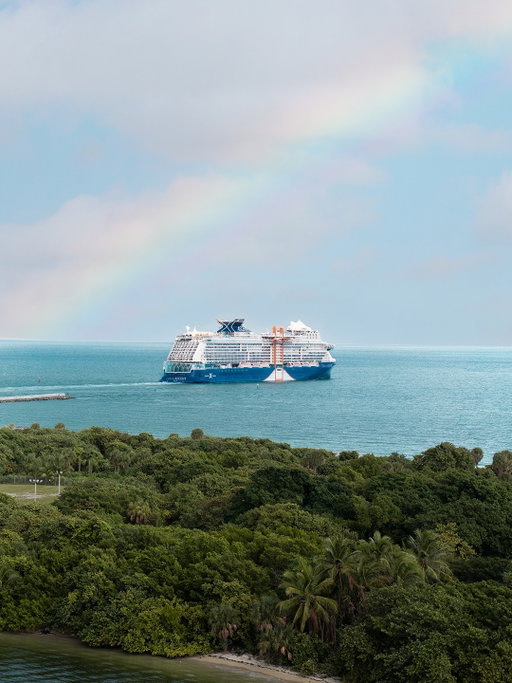 Celebrity Ascent is entering her Caribbean era looking like a ⭐