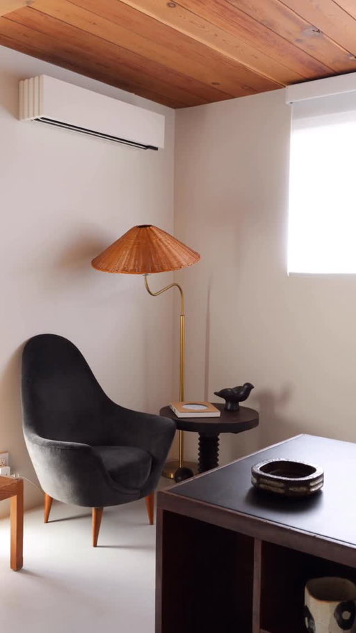 Everyone has that one room that’s never the right temperature in the winter. For us, it was our living room — the space where we spend most of our day. Ever since we installed @meetquilt, we haven’t had that problem anymore. Quilt is available across the U.S. and Canada now, get yours before it gets too cold.