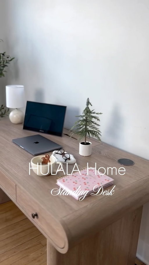 🏡 Cozy Home Office Vibe

Obsessed with my new home office setup thanks to HULALA Home 🤍
This standing desk is not only stylish but also super comfortable for long workdays!
#HomeOfficeSetup #HulalaHome #DeskGoals #WorkFromHome
@hulala_home