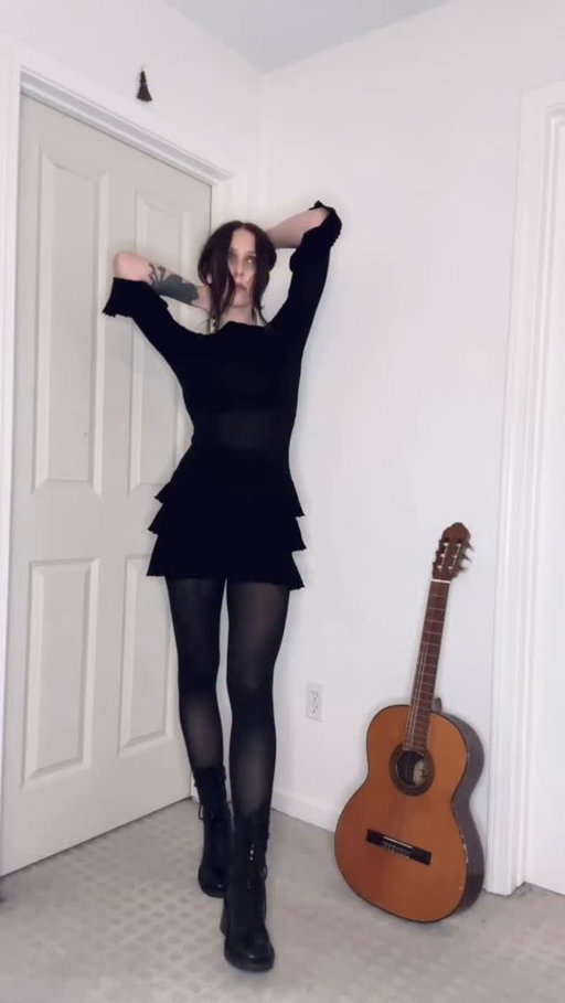 coming alive as winter approaches 🕰️🗝️

#ootn