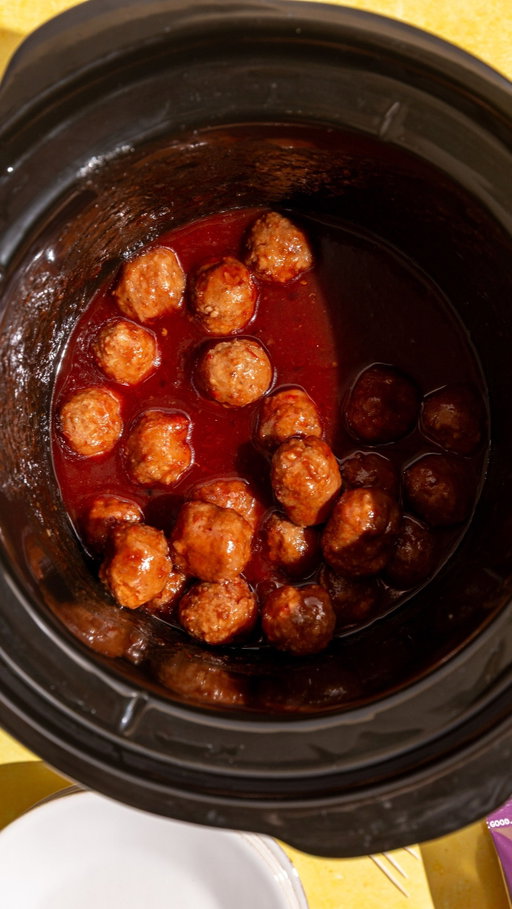 We know it's not a competiton, but these BBQ Meatballs win every 👏 time👏 Our tip? Double the batch, these go quick! ⁠
⁠
Ingredients: ⁠
1 bag Simek’s Meatballs⁠ (Original or Angus work great!)
1 (18oz) jar grape jelly⁠
1 (18oz) bbq sauce⁠
⁠
Directions: ⁠
1. Combine grape jelly and bbq sauce in the base of your slow cooker.⁠
2. Add meatballs and stir until they are coated with the sauce.⁠
3. Cook on high for 3-4 hours.⁠
4. Enjoy!