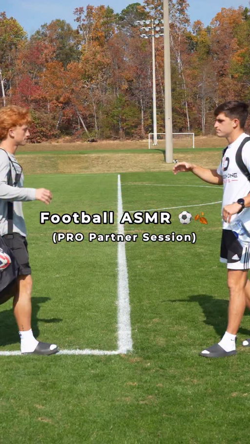 Fall footy 😴🍂
•
•
•
#football #soccer #ncaa #soccerdrills #satisfying