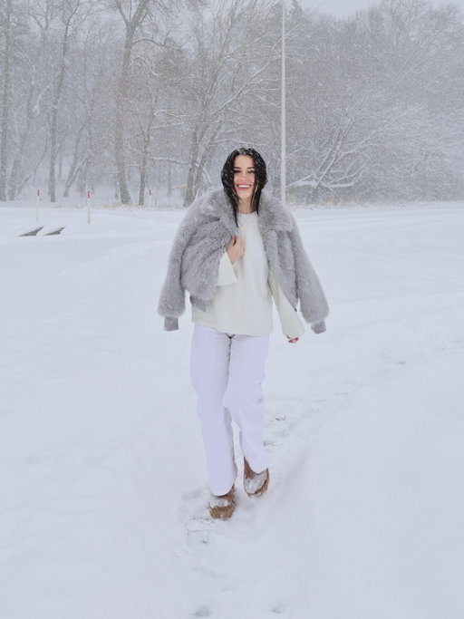 🩵🫂☃️❄️ winter @guess  #guess #ugccontentcreator #contentcreatorlife #blog