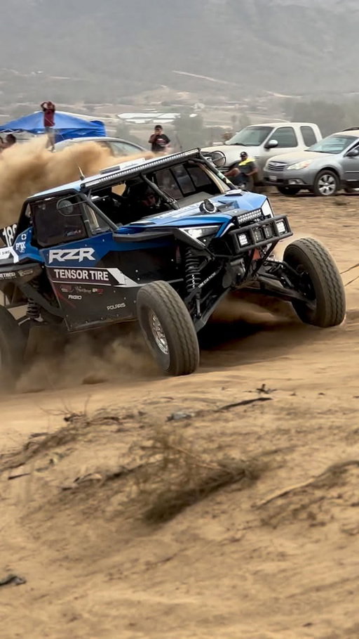 @branden_sims & @dallasgonzalez80 finished the Baja 1000 in 2nd 🥈 place on their @polarisrzr .

@tensortire 
@ethan.extreme128 
@skyyhow