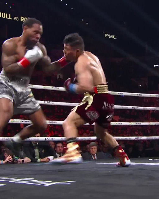 @Oneof1x lands a counter, setting Cruz off balance and into the ropes. 

📺 Order #PitbullRoach  now: https://pbcham.ps/PitbullRoachPPV