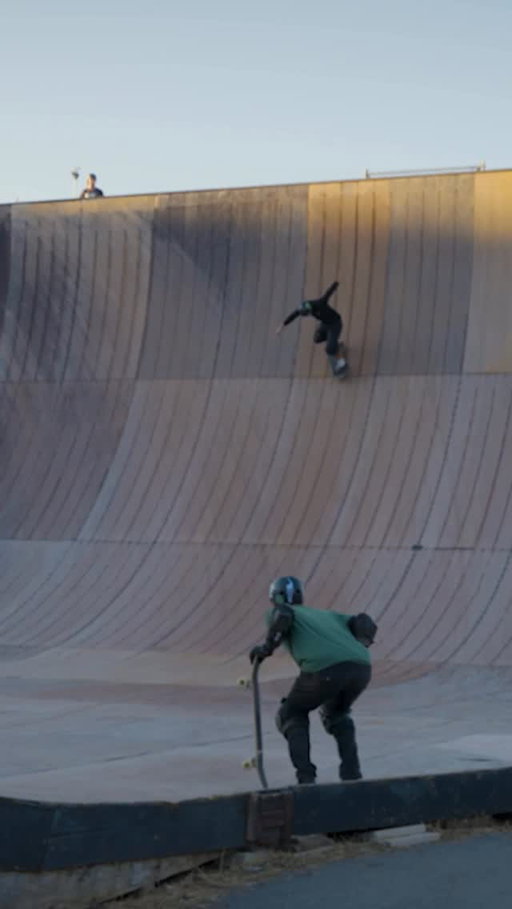 Thank you @bobburnquist for the sessions and endless inspiration. Honored to have you be apart of the video!
📹 @tweestopher / @ho_sway