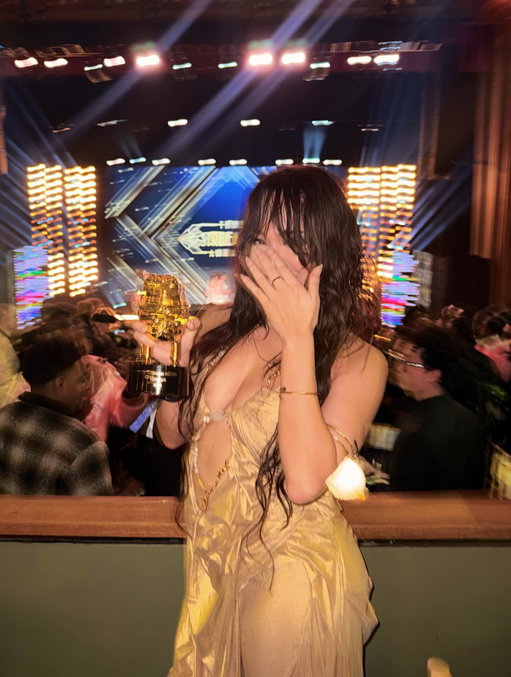 BACK 2 BACK

No one can say we don’t go crazy this year now 💛 from two sisathons, Iceland, WWE wrestling, pokemon marathons, and even just the game nights. I’m so thankful to every single person that watched this year. I am nothing without the love and support of those around me and those who watch. 
Thank you so much 💛