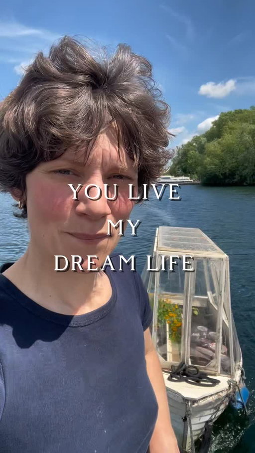 My Dream Life (I still dream of) 
#life #dreamlife #dream #narrowboatlife #boatlife #riverlife #narrowboat #lifeontheriver #cat #blackcat #nature #boat #flowers #independance #freedom #peacefulliving #peace #nomadiclife #relationships