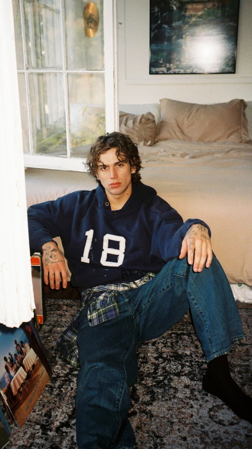 they brought back the classics 👀 the vintage-inspired @abercrombie collection is ittttt #abercrombiepartner