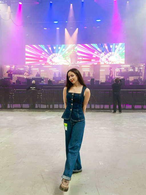 Wembley Arena 👏🏼 WHAT 👏🏼 A 👏🏼 NIGHT 👏🏼
Incredibly proud of @paulgauldj and his band @youthkilledit for playing Wembley last night 🥹 It was absolutely insane getting to see all the backstage goings on, what a huge production goes into an arena show and seeing it come together as each act smashes it

@thereytons brought Youth Killed it to Wembley, legit making dreams come true 🙏🏼 their set was non stop energy, I was in awe of their fans, constantly bringing it, fully immersed and not a sea of phones 🙌🏼

We’re all still on such a high, reliving it all again as we see @samjlance pics of the night, hope the Wembley blues are too bad for everyone today 😭