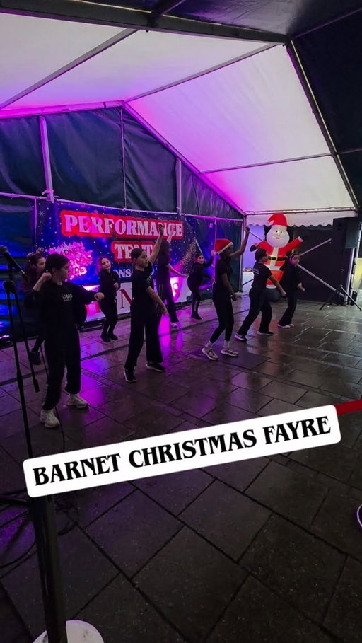 Still buzzing from the Barnet Christmas Fayre today! Our Sodapop crew brought ALL the sparkle, sass and festive fun to the stage 🎤🎅💙 Huge well done to every single performer — you lit up the high street! Already excited for the next one… 🎄✨ #RazzamatazBarnet #Sodapop #ChristmasFayreMagic