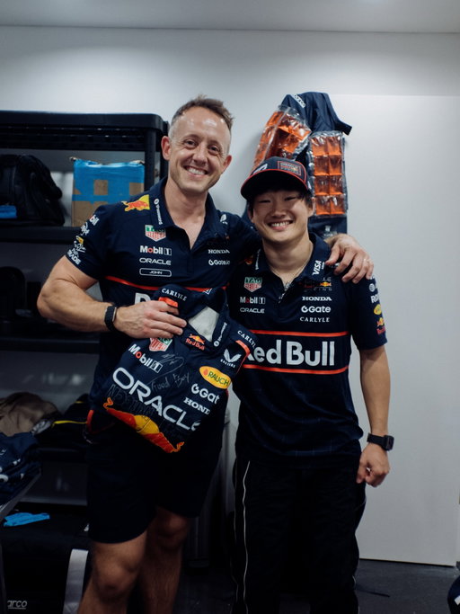 It’s a shame we couldn’t end the year on a high, especially with a frustrating penalty. a big congrats to Lando on the championship and Max on the win