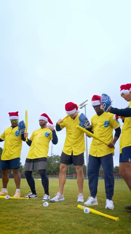 We teamed up with America’s favorite baseball stars to bring you a holiday dance that’s bananas. 🍌🎄 Head over to our pinned post to enter the giveaway! Yellow Holidays are in full effect! ✨