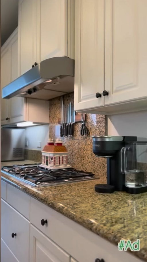 #AD Espresso deliciousness + simplicity and joy of the season = my fav type of gift giving with the new @keurig K-Crema™ Brewer #coffee #coffeetime #coffeelover 
Use code CREMA30 for $30 off! Active 10/21 – 12/31