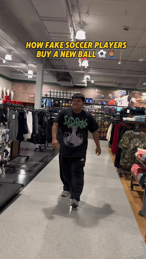 Who’s a REAL BALLER 😈⚽️#mexicanmemes #mexicanproblems #hispanicproblems #growinguphispanic #hispanicmemes #soccerplayer #soccerstars #futból #soccermemes #soccerislife #soccertime #futbolistas
