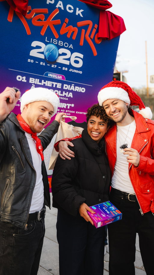 2026 vai ser em GRAAANDE 🎁

A cidade do Porto entrou oficialmente no espírito Rock in Rio 2026 🤩
O Pack Rock in Rio andou a espalhar magia pelas ruas, entre muitas surpresas, sorrisos e energia contagiante 💥
Já tens a tua prenda de Natal? Esta é a perfeita: não se desembrulha apenas, vive-se ao vivo 🎶

👉 À venda em exclusivo nas lojas Worten e em worten.pt

#RockinRioLisboa2026 #PackRockinRio