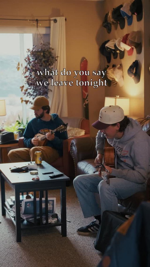 What do you say we leave tn??🦬 some really cool news coming this week!!🦬
-
-
-
-
-
#newmusic #folkmusic #originalmusic #folk #mumfordandsons #lumineers
