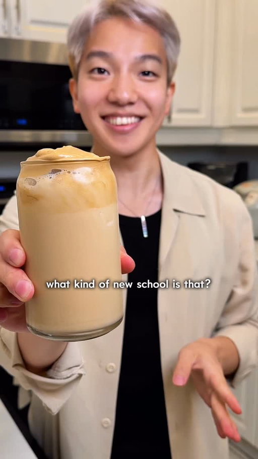 Japanese new school cafe latte? 🤔