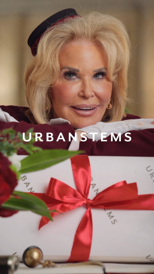 If you just remembered your holiday work dinner… same.
Luckily, Suebelle lives for these emergencies and refuses to let you show up empty-handed (or emotionally unprepared).
