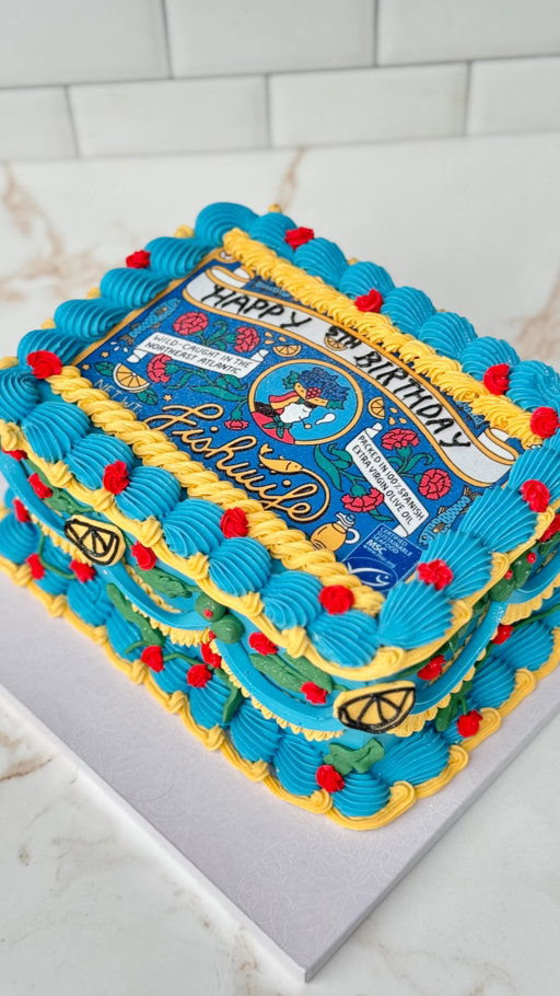 I’ve only begged @fishwife to make them a cake for a YEAR! So glad it finally happened and for their BIRTHDAY!🥹🥳🐟🩷 

Happy 5th birthday, fishwife!🤭🍰
