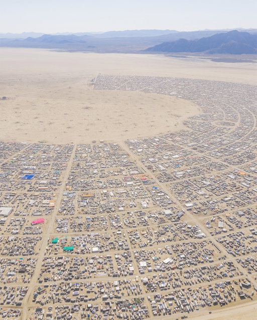 While the impact of art in Black Rock City and around the world is immeasurable, we do have some fun numbers on artwork in Black Rock City 2025. Swipe for the goods.  📸 1: Photo by Jamen Percy
📸 3-4: “Disco Snail” by Alyssa Oliveira and the Alpine Artists Collective, (2025) Photo by George Post
📸 5: “MONA DIE! DIE! DIE!” by Miao He and Li Quansheng, (2025) Photo by David Hulot
📸 6: “Haven” by Flaming Lotus Girls, (2025) Photo by Danee Hazama
📸 7: Photo by Jamen Percy