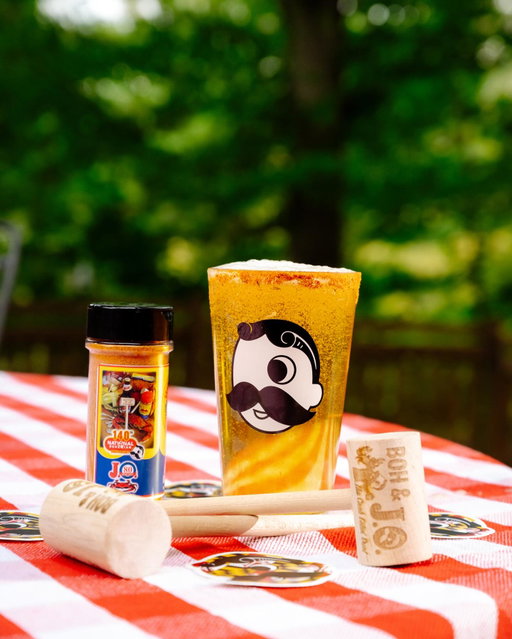 Some things just belong together. Here’s to J.O. and Boh, the crab eatin’ duo. Happy Anniversary to two Baltimore legends! 🦀🍻