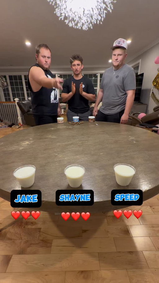 🍪Dough Trickshots😤 #sports #trickshot #game #healthyfood #cookiedough #doich