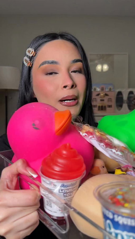 Abriendo squishies de @fivebelow ✨

#Squishies #contentcreator #fivebelowfinds