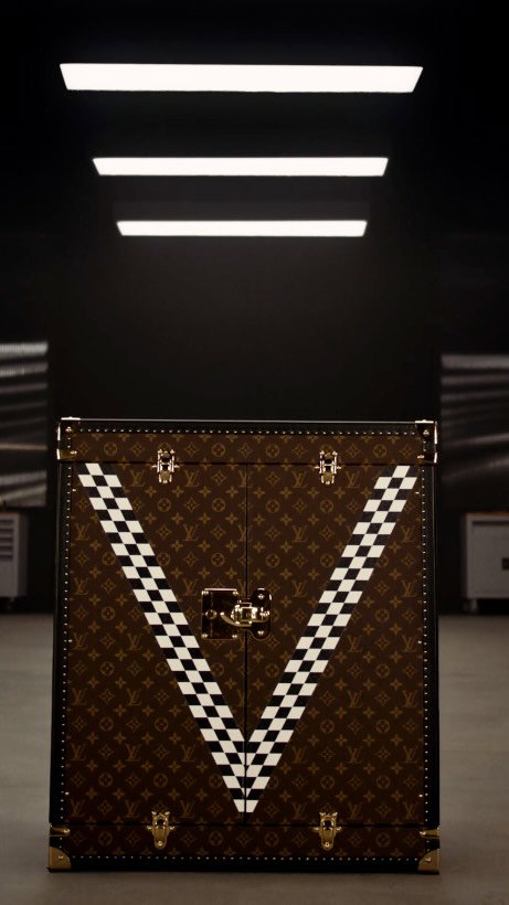 The Quest of Victory. Celebrating its most extraordinary moments, relive the thrill of an immense 2025 Formula 1® year in partnership with Louis Vuitton.

#F1 #Formula1 #LouisVuitton