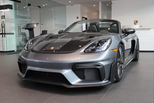 These dreary winter days have us reminiscing on summer sunshine. I can only imagine this stunning 718 Spyder RS feels the same way.